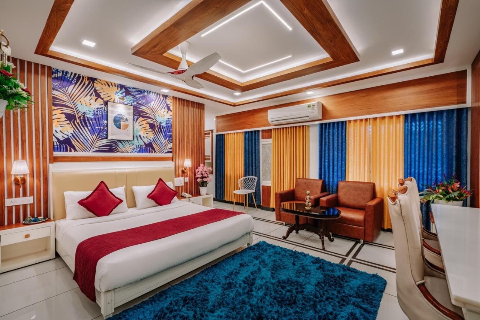 Excellency Airport Hotel Kochi Exterior photo